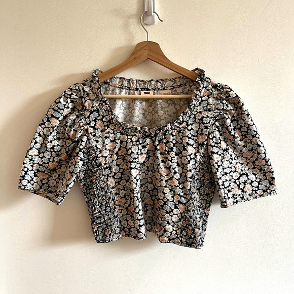 Levi's Louise Smocked Crop Top in Vanessa Floral Obsidian - Size S - Picture 4 of 12